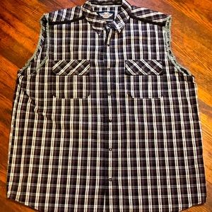 NWOT 100% Authentic Harley-Davidson sleeveless flannel